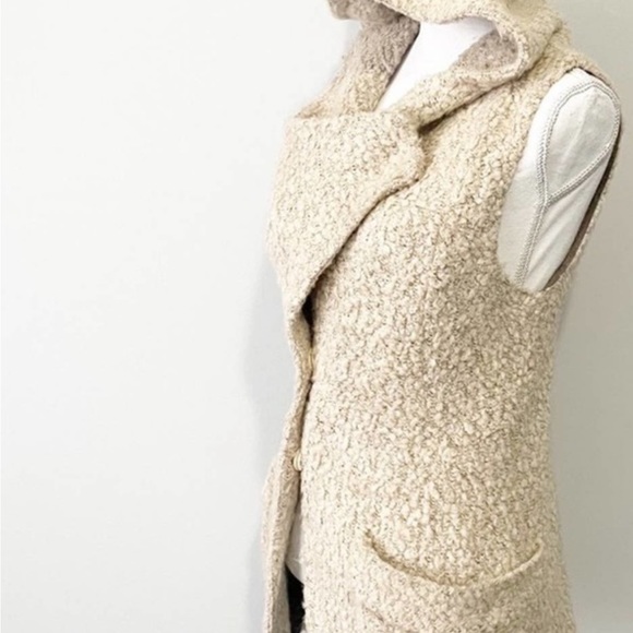 Miss me tan wool vest cowl neck hooded size small button pockets - Picture 4 of 8